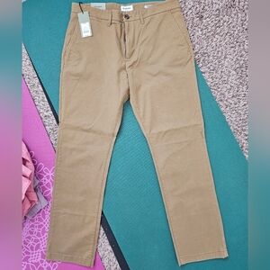 Goodfellow Athletic Chino
